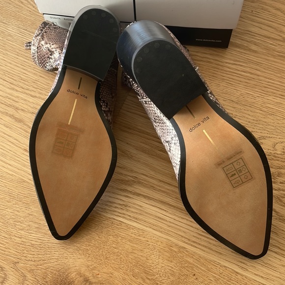 Dolce Vita Shanta Snake Print Bootie - Brand New / Sold Out! - Picture 3 of 5